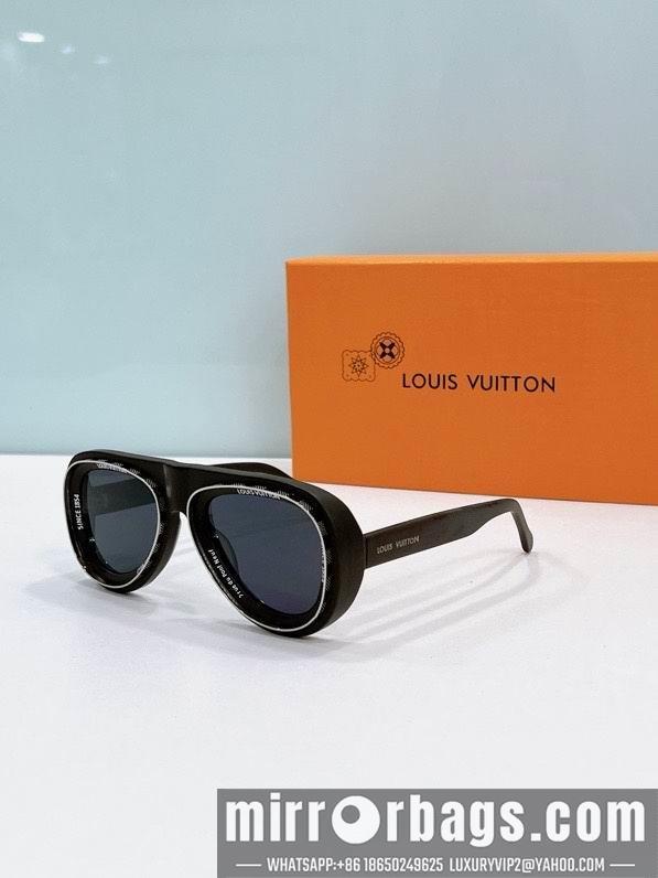LV Glasses smx205