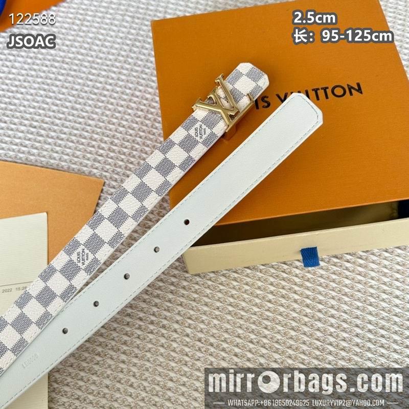 LV belt 25mmX95-125cm 8L17
