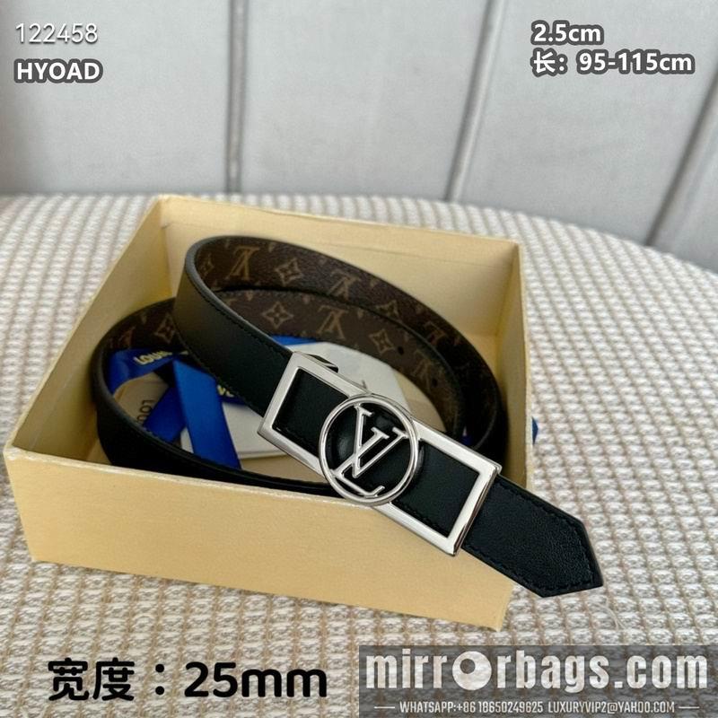 LV belt 25mmX95-115cm 8L15