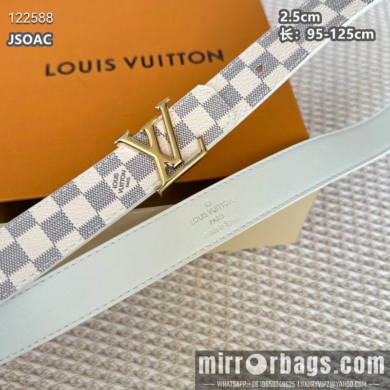 LV belt 25mmX95-125cm 8L17
