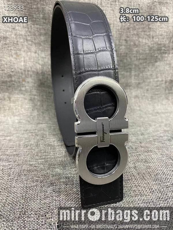 Ferragamo belt 38mmX100-125cm 8L17