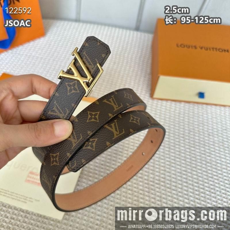 LV belt 25mmX95-125cm 8L17