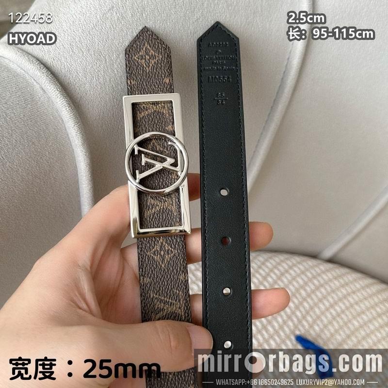 LV belt 25mmX95-115cm 8L15