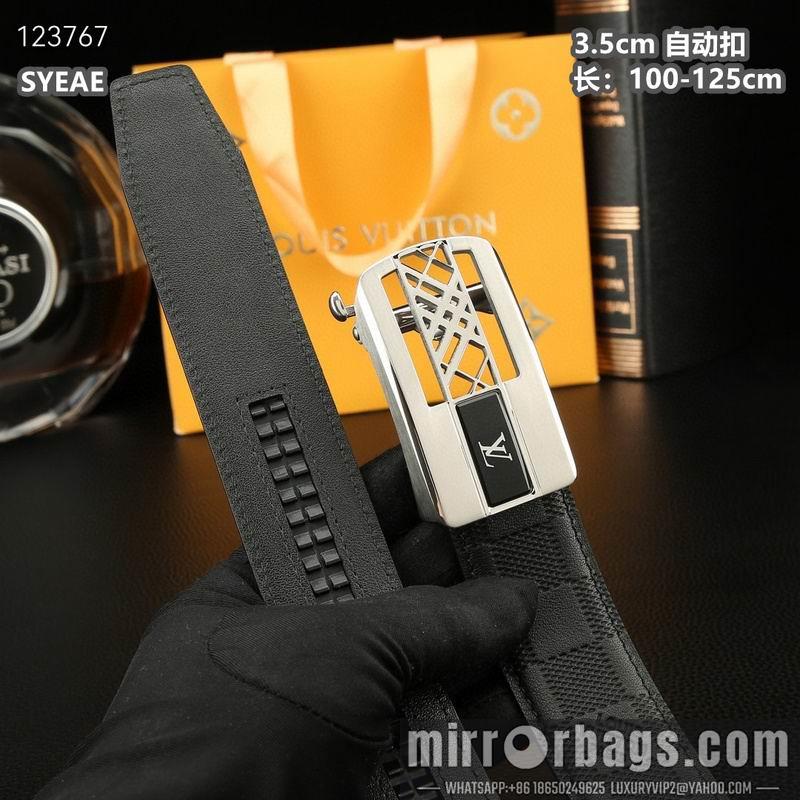 LV belt 35mmX100-125cm 8L60