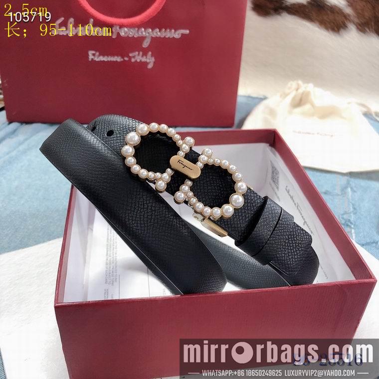 Ferragamo Belt 25mm 95-110cm 8L06