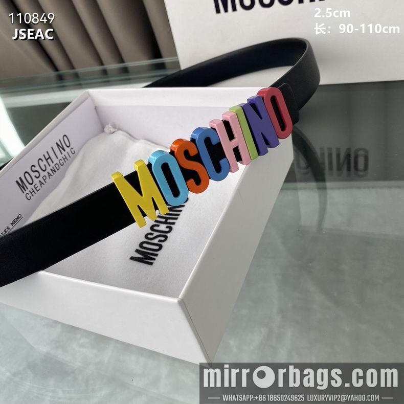 Moschino Belt 25mmX90-110cm 8L01