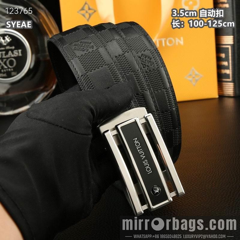 LV belt 35mmX100-125cm 8L62