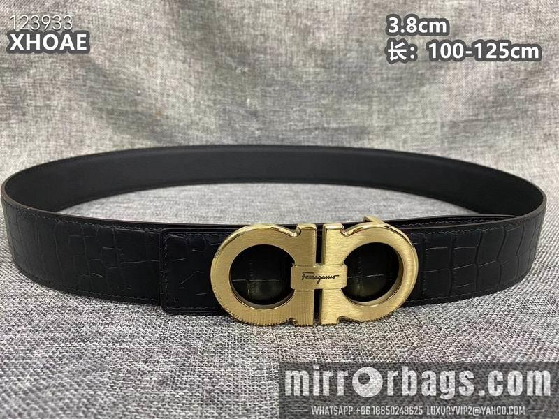 Ferragamo belt 38mmX100-125cm 8L17