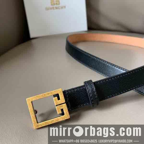 Givenchy Belt 20mmX95-115cm 8L01