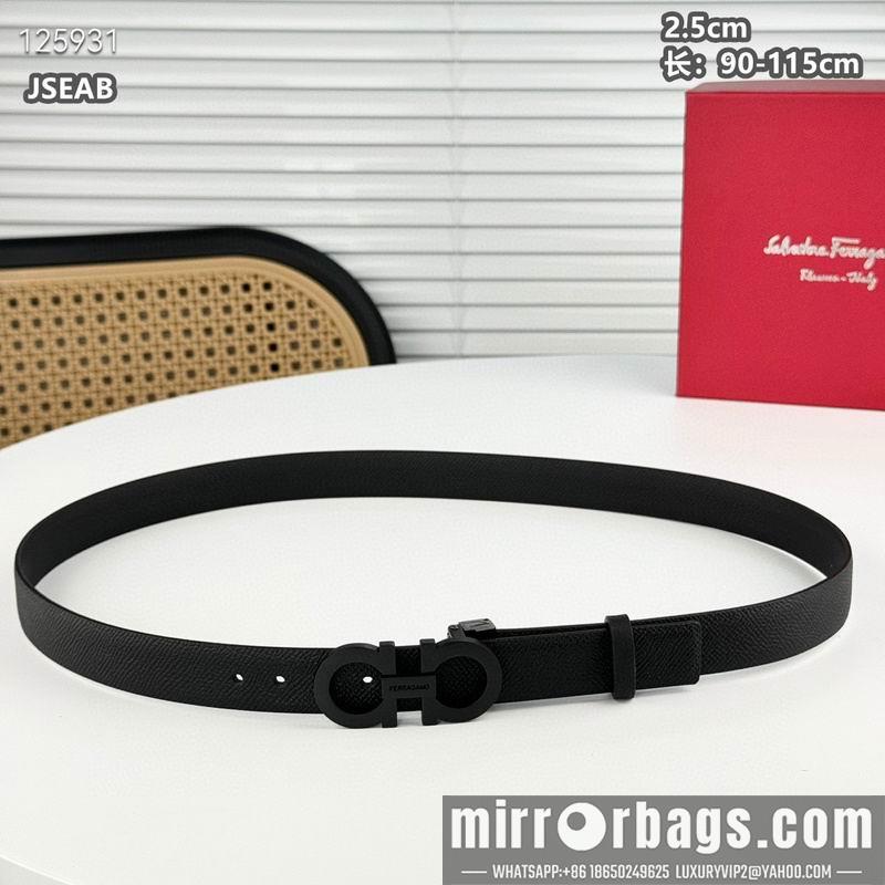 Ferragamo belt 25mmX90-115cm 8L16