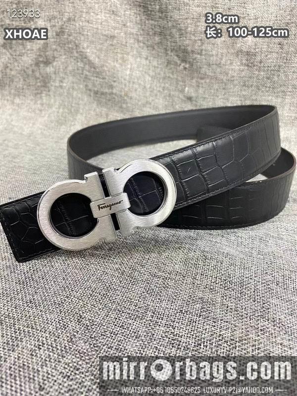 Ferragamo belt 38mmX100-125cm 8L17