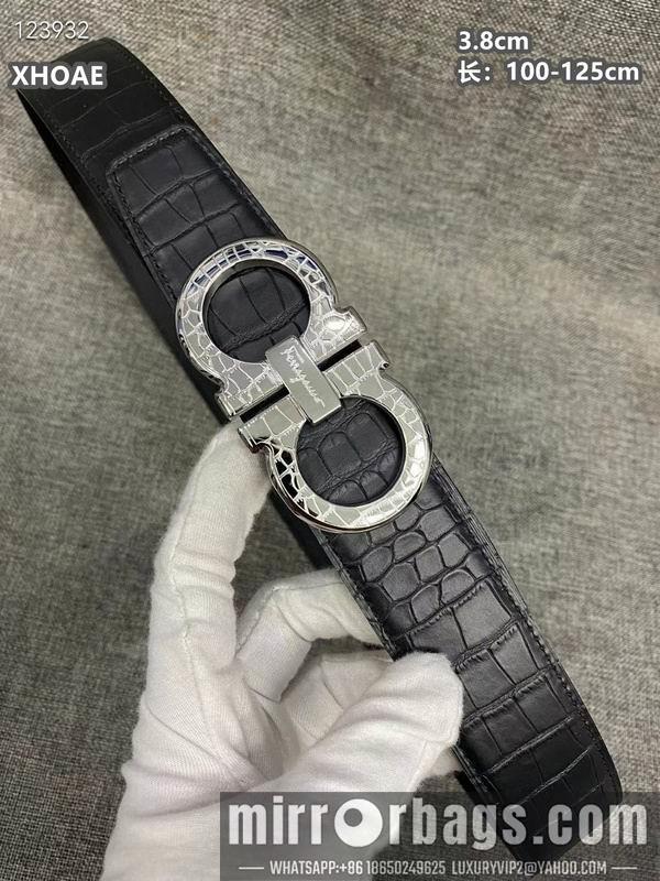 Ferragamo belt 38mmX100-125cm 8L18