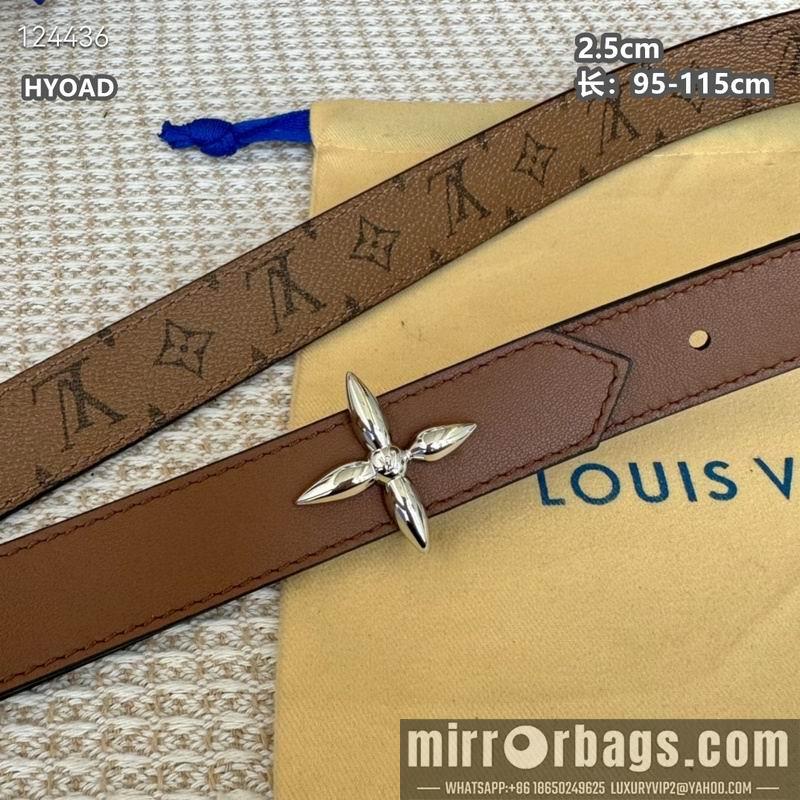 LV belt 25mmX95-115cm 8L14