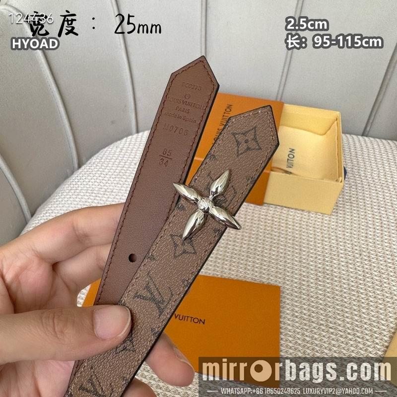 LV belt 25mmX95-115cm 8L14