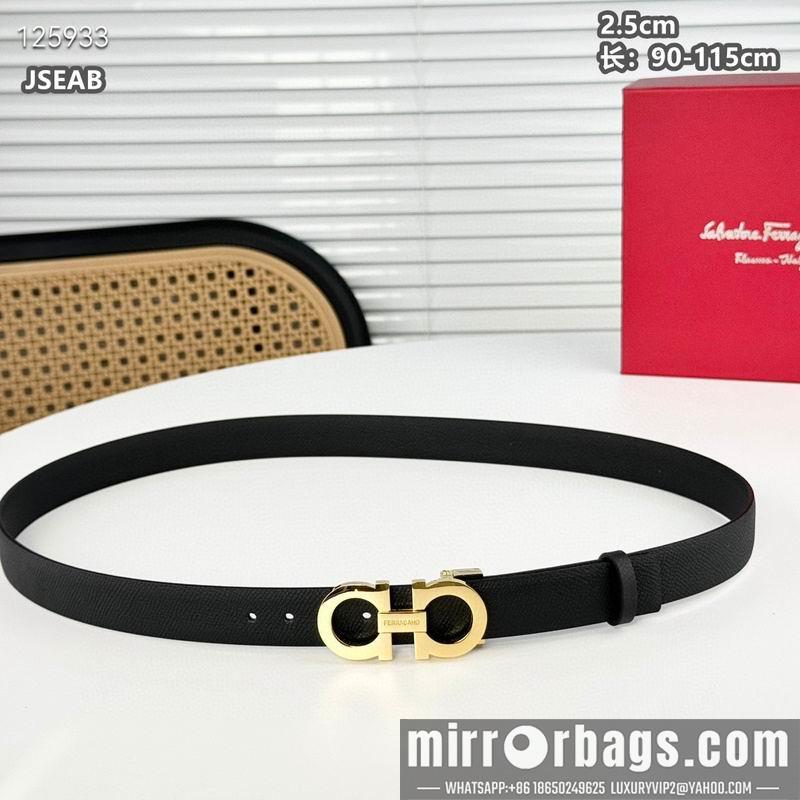Ferragamo belt 25mmX90-115cm 8L16
