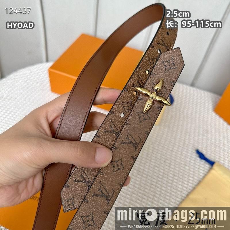 LV belt 25mmX95-115cm 8L14