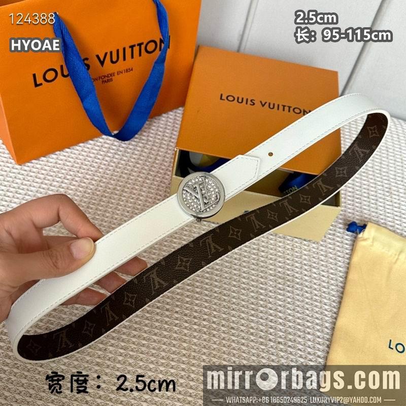 LV belt 25mmX95-115cm 8L13