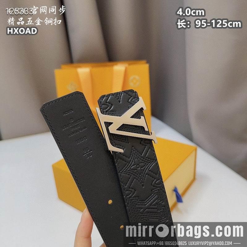 LV belt 40mmX95-125cm 8L17