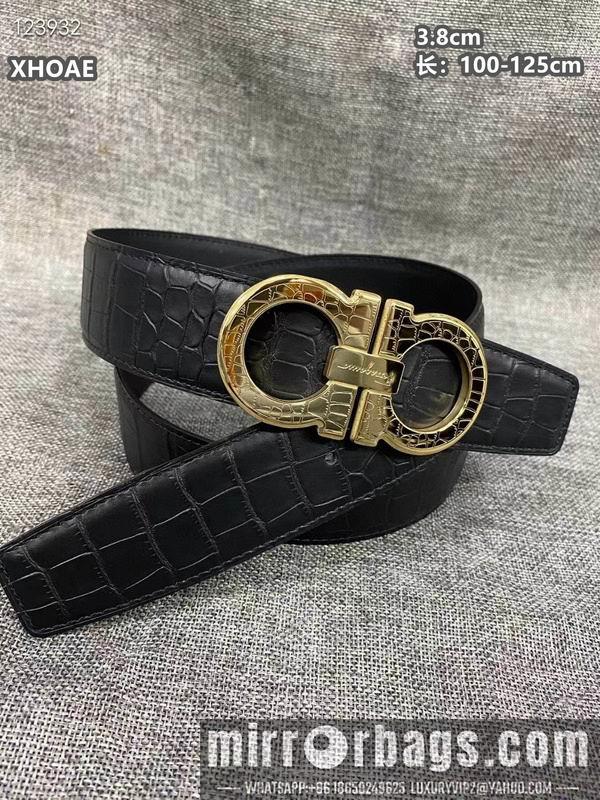 Ferragamo belt 38mmX100-125cm 8L18