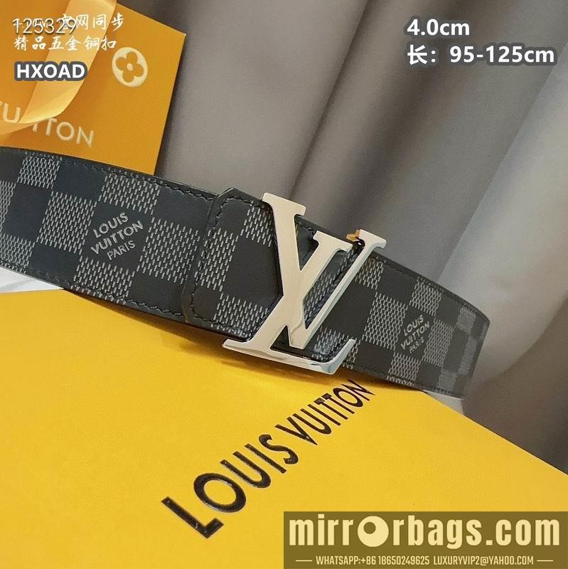 LV belt 40mmX95-125cm 8L18