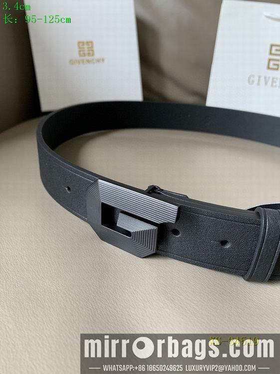 Givenchy Belt 34mm 95-125CM 8L01