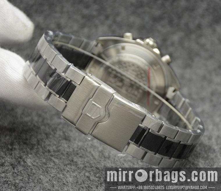 Tag Heuer men 44X16mm M17