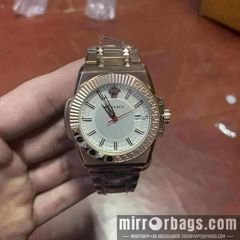 Versace watch M22
