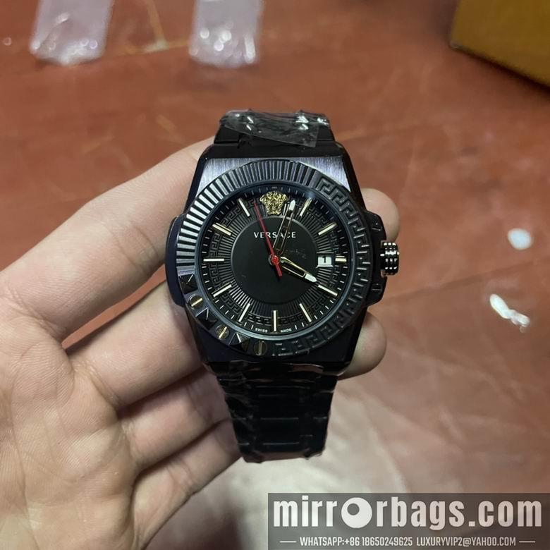 Versace watch M22