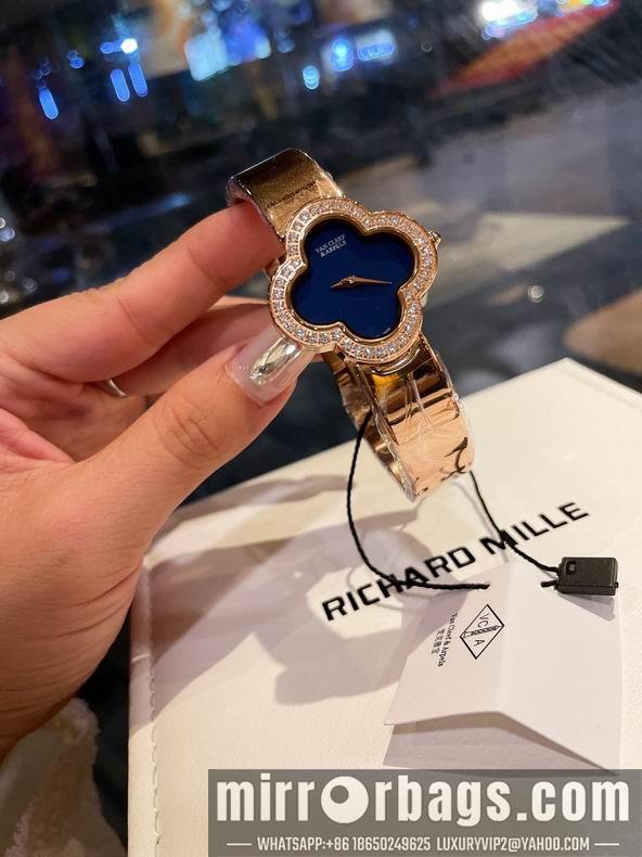 Van Cleef & Arpels watch 090931
