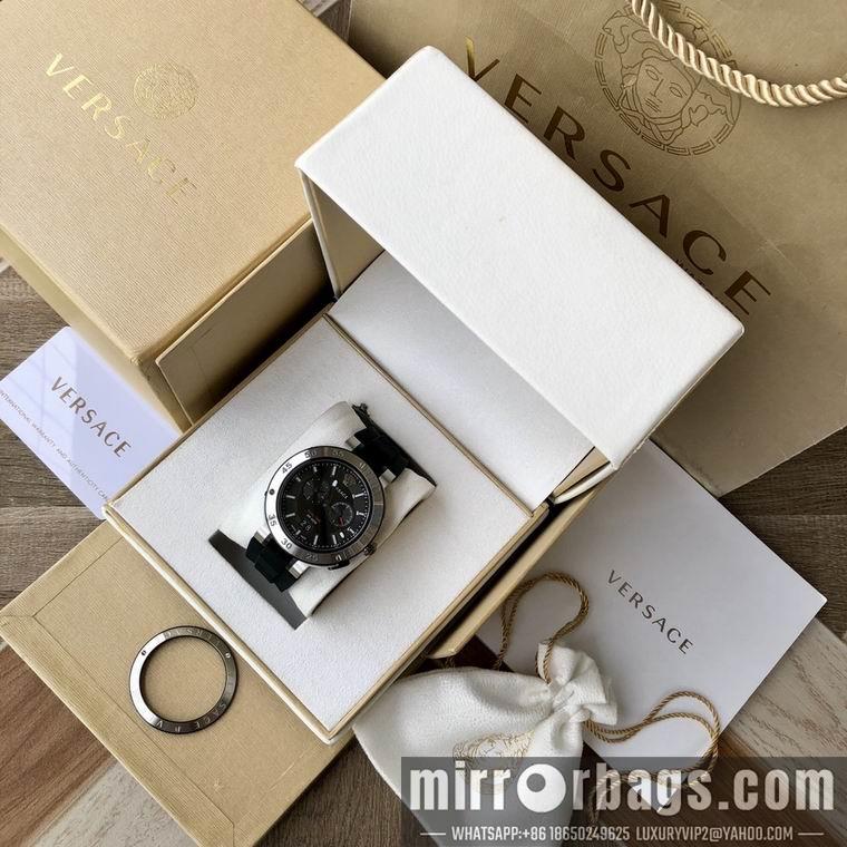 Versace men 44mm M05