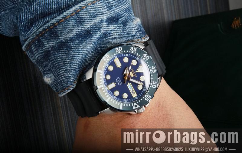 Seiko 43.3X13mm 072803