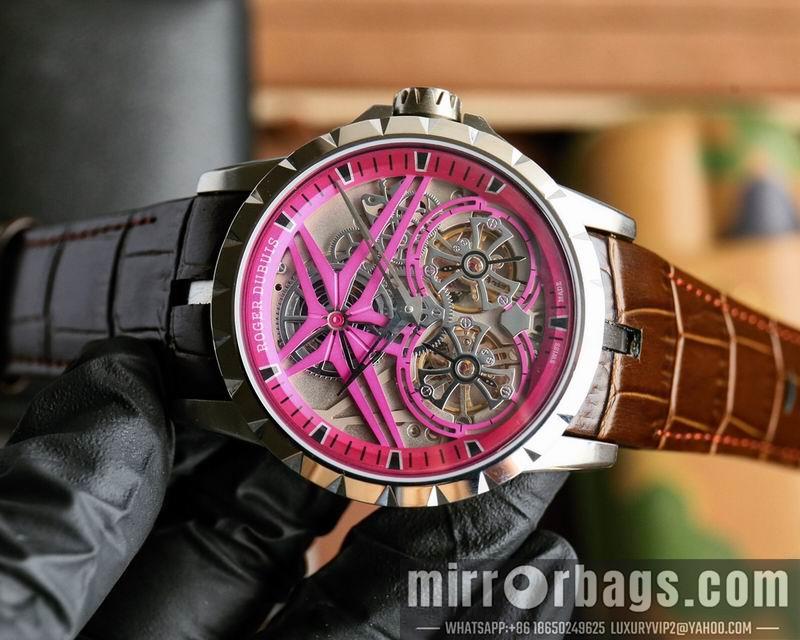 Roger Dubuis 46mm 033101
