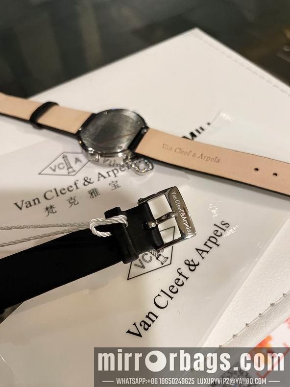 Van Cleef & Arpels women 32mm 080606