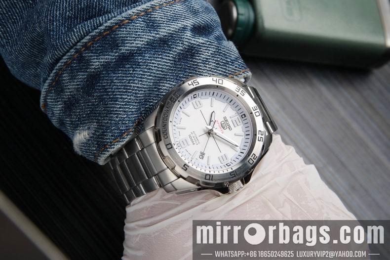 Seiko men 43.3X13mm 092105