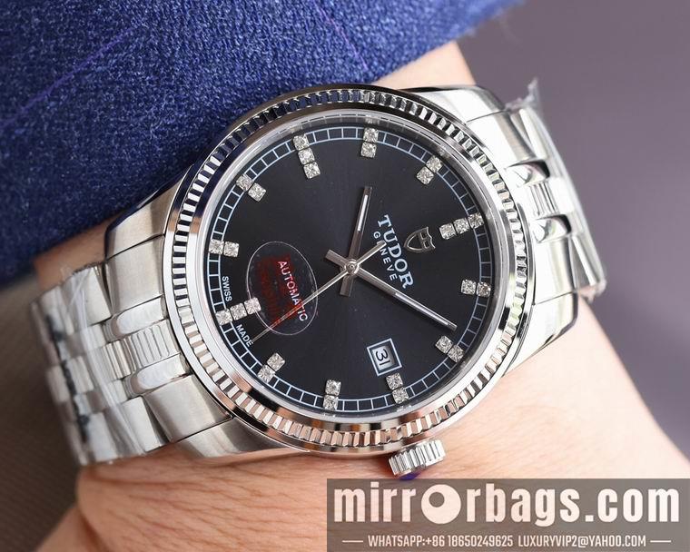 Tudor men 42mm M06
