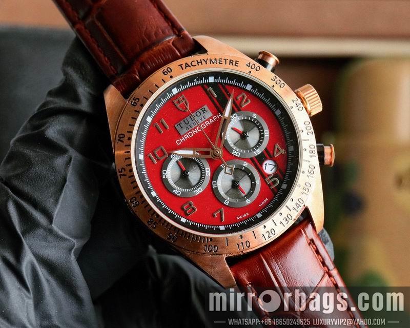 Tudor 42mm 031943