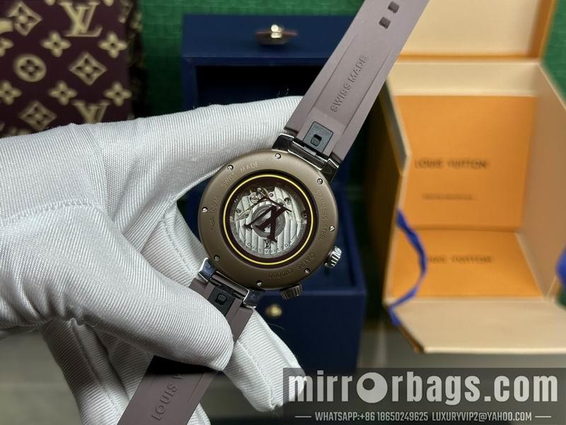 LV 44mm 060305