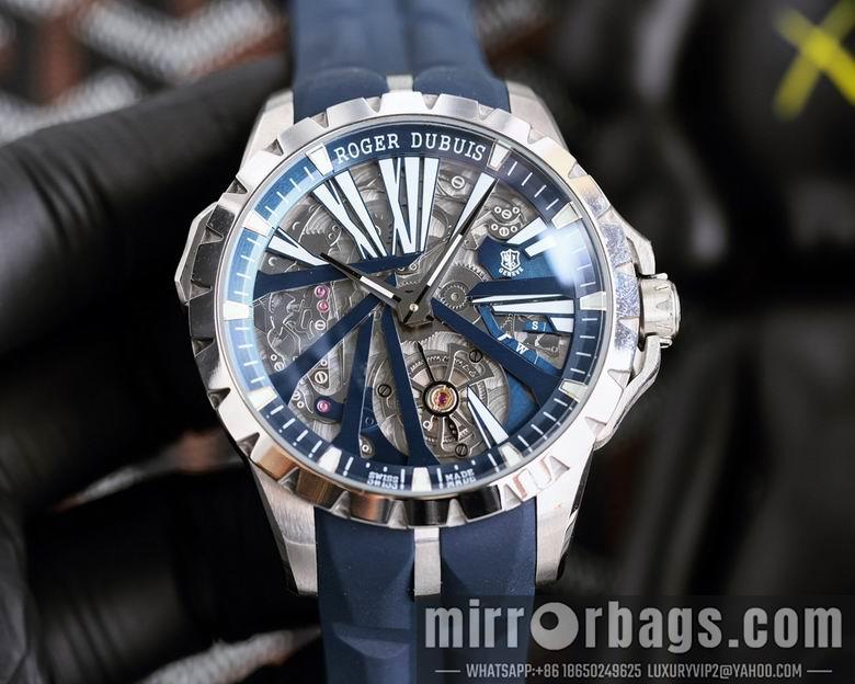 Roger Dubuis 46mm M13