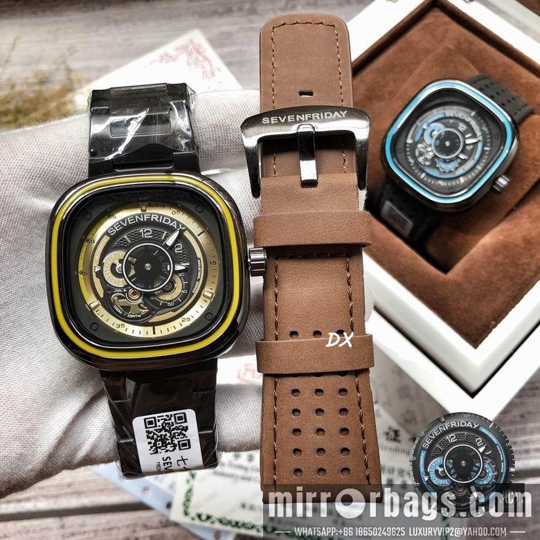 Seven Friday 47x47mm 2nms54