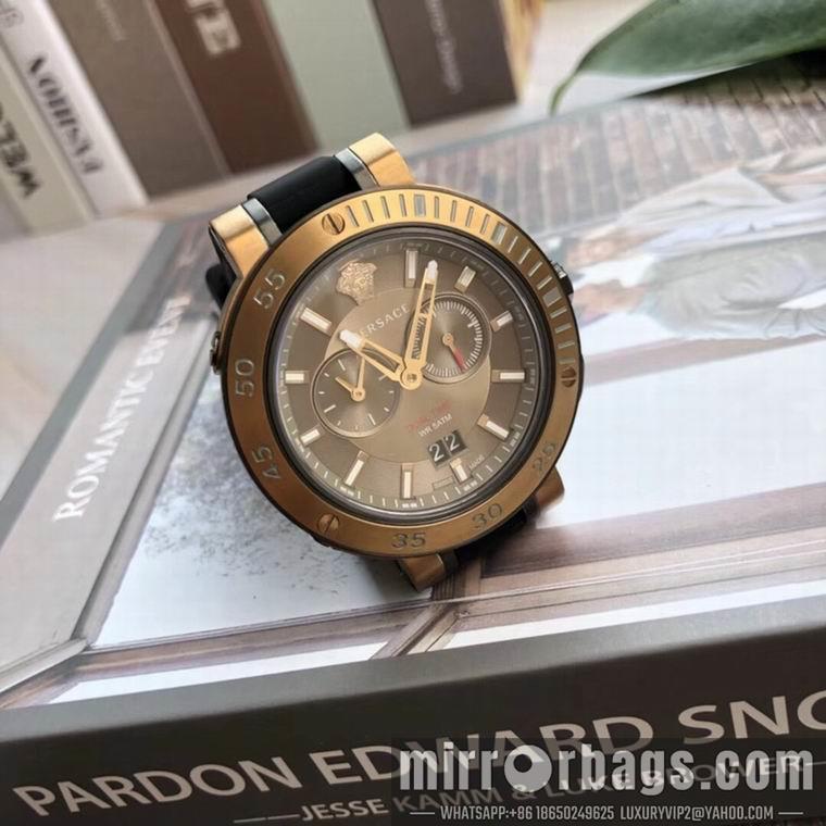 Versace men 44mm M05