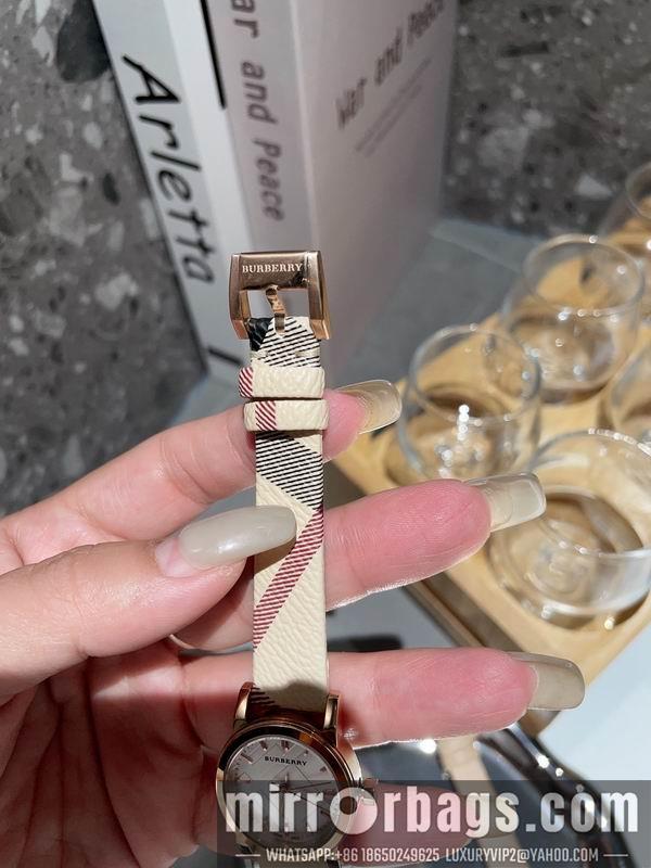 Burberry 26mm 052204