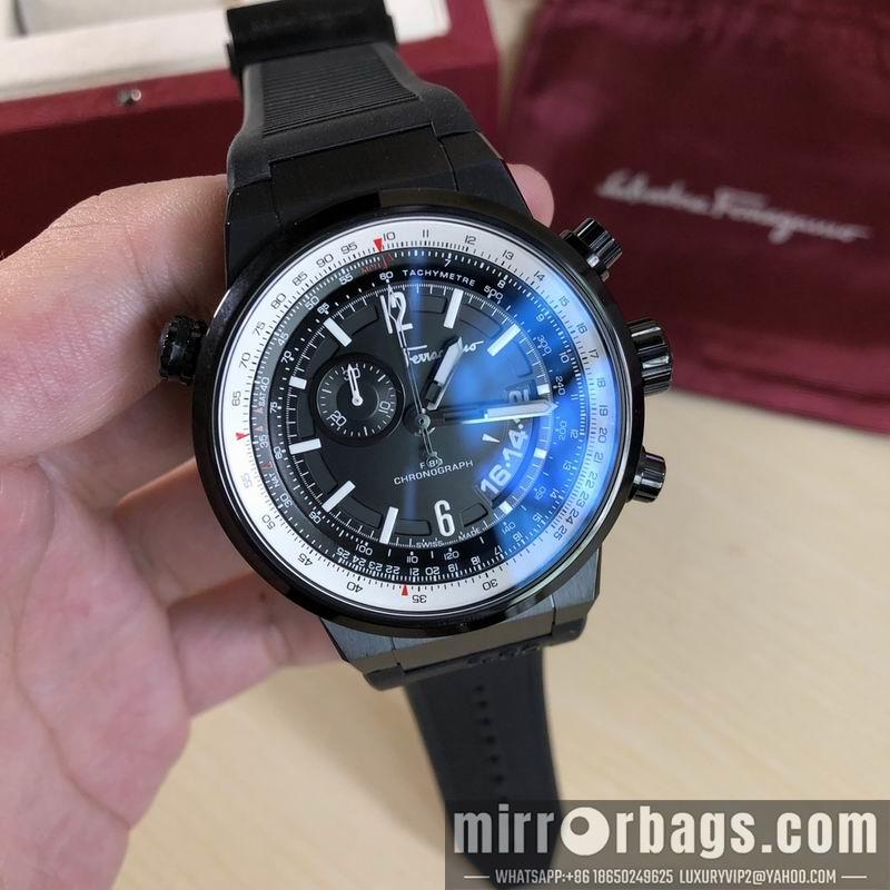 Ferragamo 44mm 032445