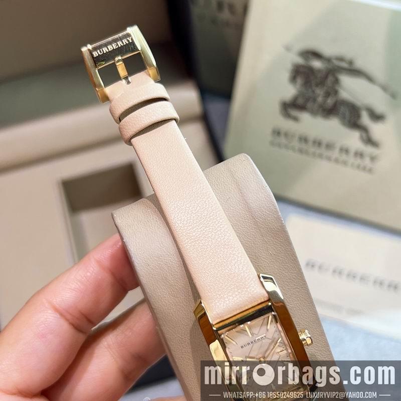 Burberry 19X30mm 060320