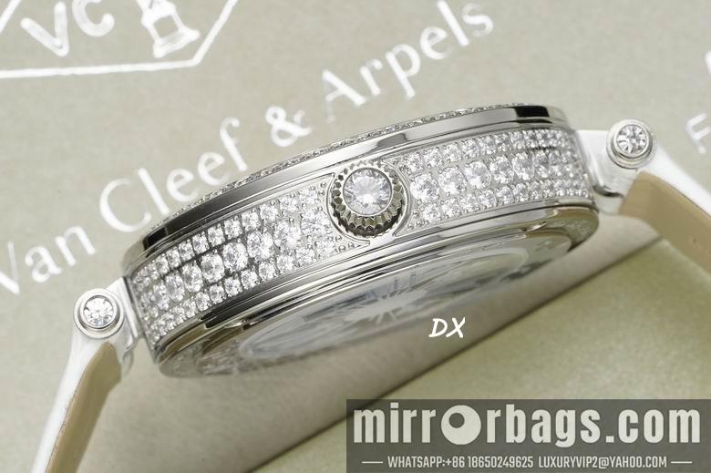 Van Cleef & Arpels 38mm 2nms19