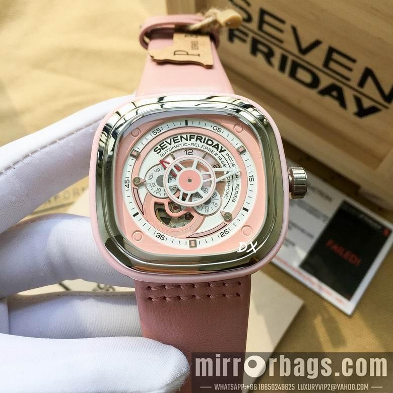 Seven Friday 47x47mm 8nms59
