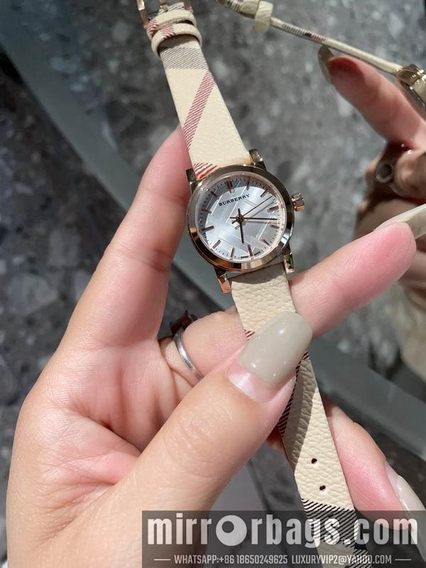 Burberry 26mm 052204