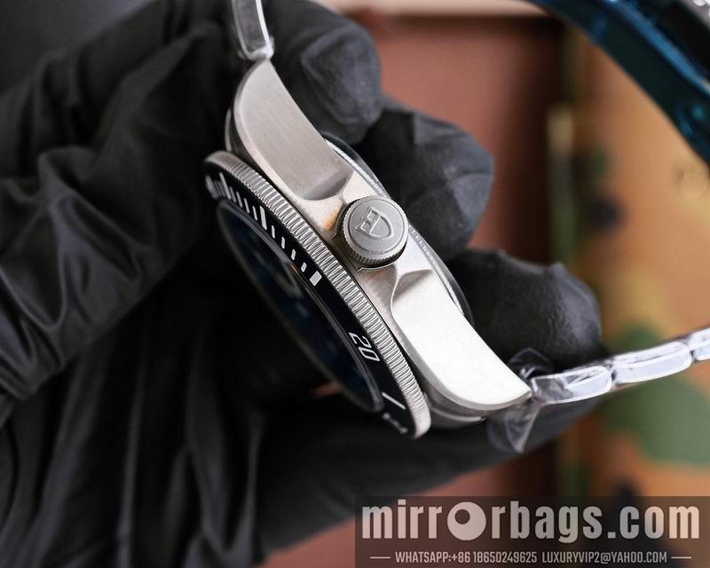 Tudor 42mm 071436