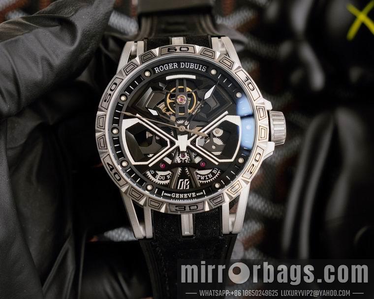Roger Dubuis 46mm M05