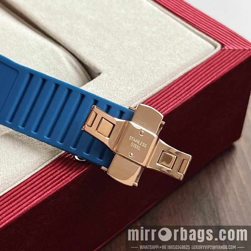 Ferragamo 40mm 080648