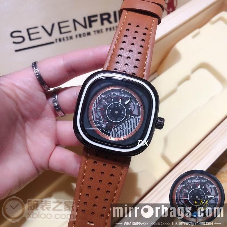 Seven Friday 47x47mm 2nms19